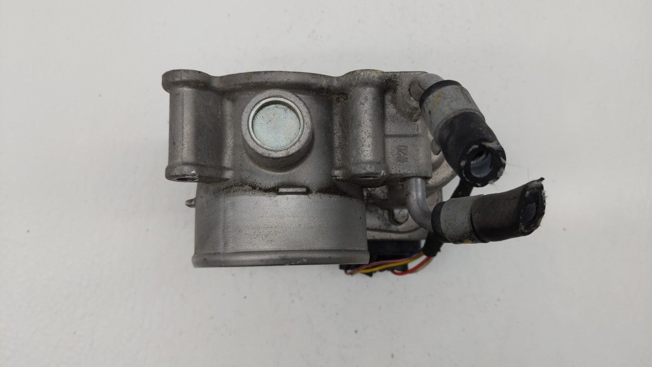 2011-2018 Hyundai Elantra Throttle Body P/N:35100-2E000 Fits Fits 2011 2012 2013 2014 2015 2016 2017 2018 2019 OEM Used Auto