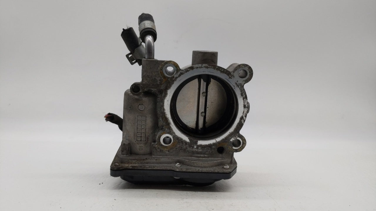 2011-2018 Hyundai Elantra Throttle Body P/N:35100-2E000 Fits Fits 2011 2012 2013 2014 2015 2016 2017 2018 2019 OEM Used Auto