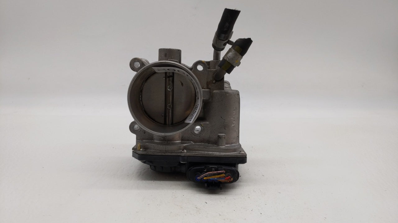 2011-2018 Hyundai Elantra Throttle Body P/N:35100-2E000 Fits Fits 2011 2012 2013 2014 2015 2016 2017 2018 2019 OEM Used Auto