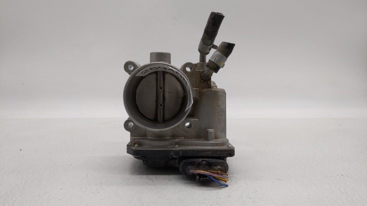 2011-2018 Hyundai Elantra Throttle Body P/N:35100-2E000 Fits Fits 2011 2012 2013 2014 2015 2016 2017 2018 2019 OEM Used Auto
