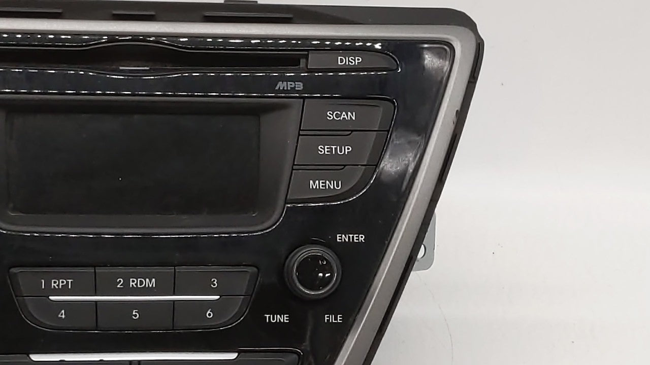 2014-2016 Hyundai Elantra Am Fm Cd Player Radio Receiver - Oemusedautoparts1.com