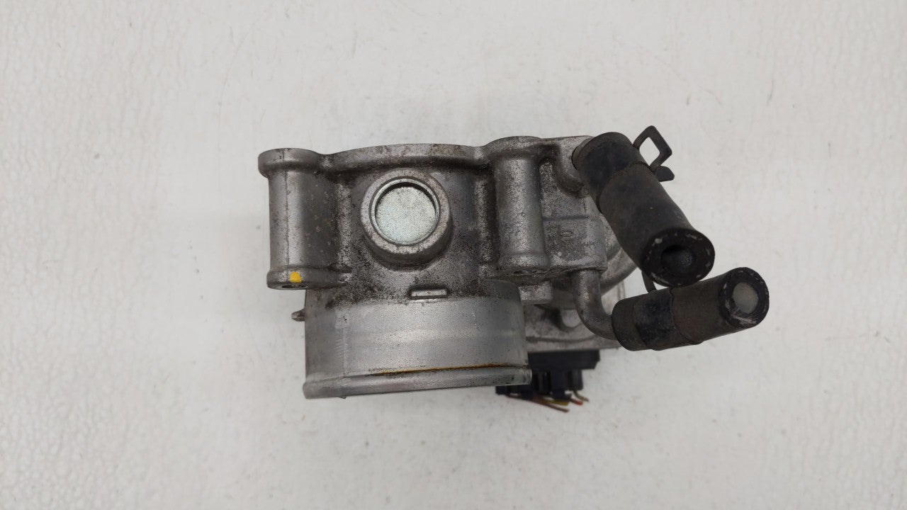 2011-2018 Hyundai Elantra Throttle Body P/N:35100-2E000 Fits Fits 2011 2012 2013 2014 2015 2016 2017 2018 2019 OEM Used Auto