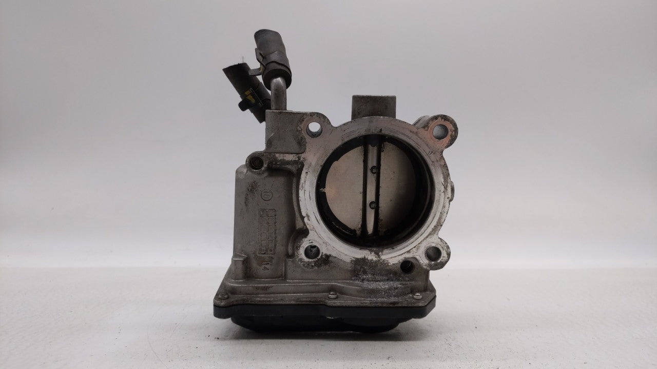 2011-2018 Hyundai Elantra Throttle Body P/N:35100-2E000 Fits Fits 2011 2012 2013 2014 2015 2016 2017 2018 2019 OEM Used Auto