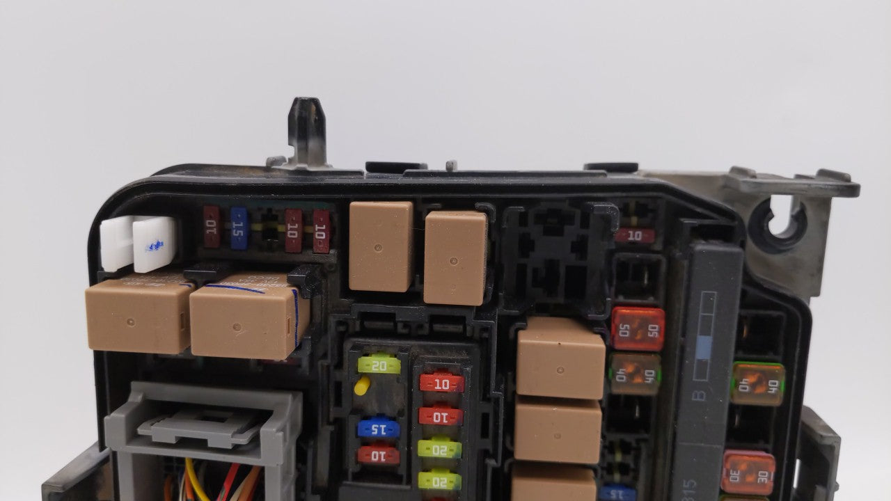 2014-2016 Hyundai Elantra Fusebox Fuse Box Panel Relay Module P/N:91951-3X100 Fits Fits 2014 2015 2016 OEM Used Auto Parts -