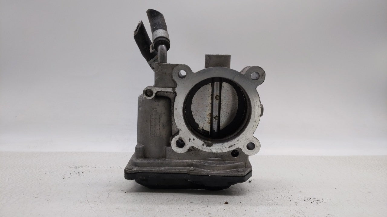 2011-2018 Hyundai Elantra Throttle Body P/N:35100-2E000 Fits Fits 2011 2012 2013 2014 2015 2016 2017 2018 2019 OEM Used Auto