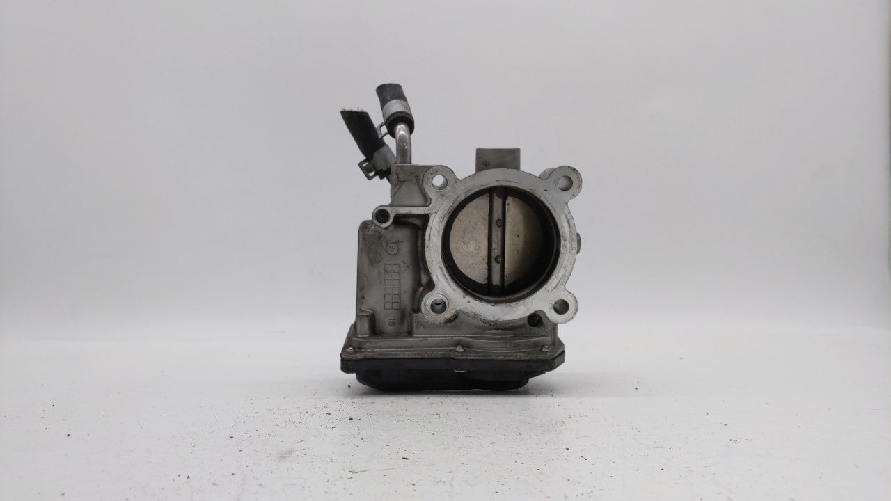 2011-2018 Hyundai Elantra Throttle Body P/N:35100-2E000 Fits Fits 2011 2012 2013 2014 2015 2016 2017 2018 2019 OEM Used Auto