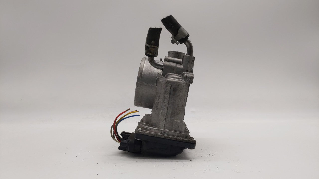 2011-2018 Hyundai Elantra Throttle Body P/N:35100-2E000 Fits Fits 2011 2012 2013 2014 2015 2016 2017 2018 2019 OEM Used Auto