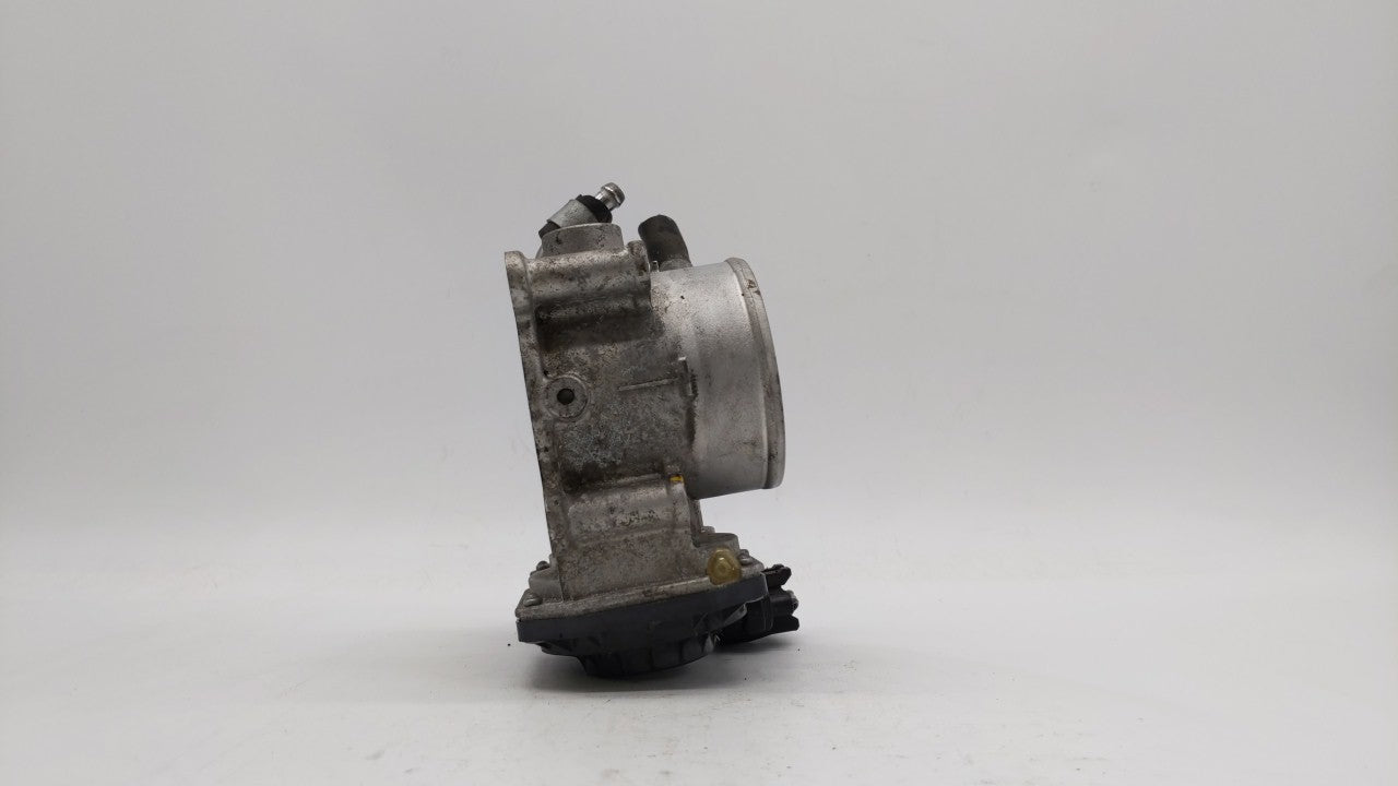 2011-2018 Hyundai Elantra Throttle Body P/N:35100-2E000 Fits Fits 2011 2012 2013 2014 2015 2016 2017 2018 2019 OEM Used Auto