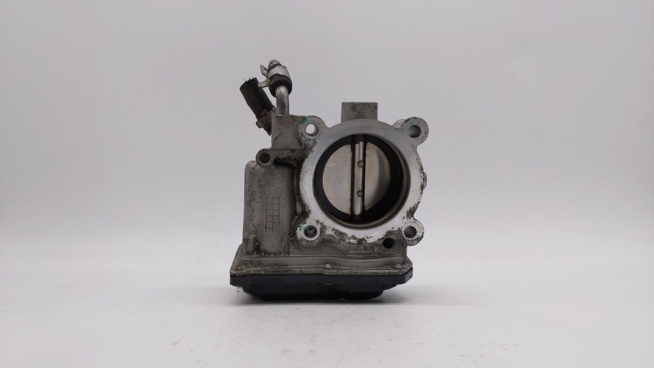 2011-2018 Hyundai Elantra Throttle Body P/N:35100-2E000 Fits Fits 2011 2012 2013 2014 2015 2016 2017 2018 2019 OEM Used Auto