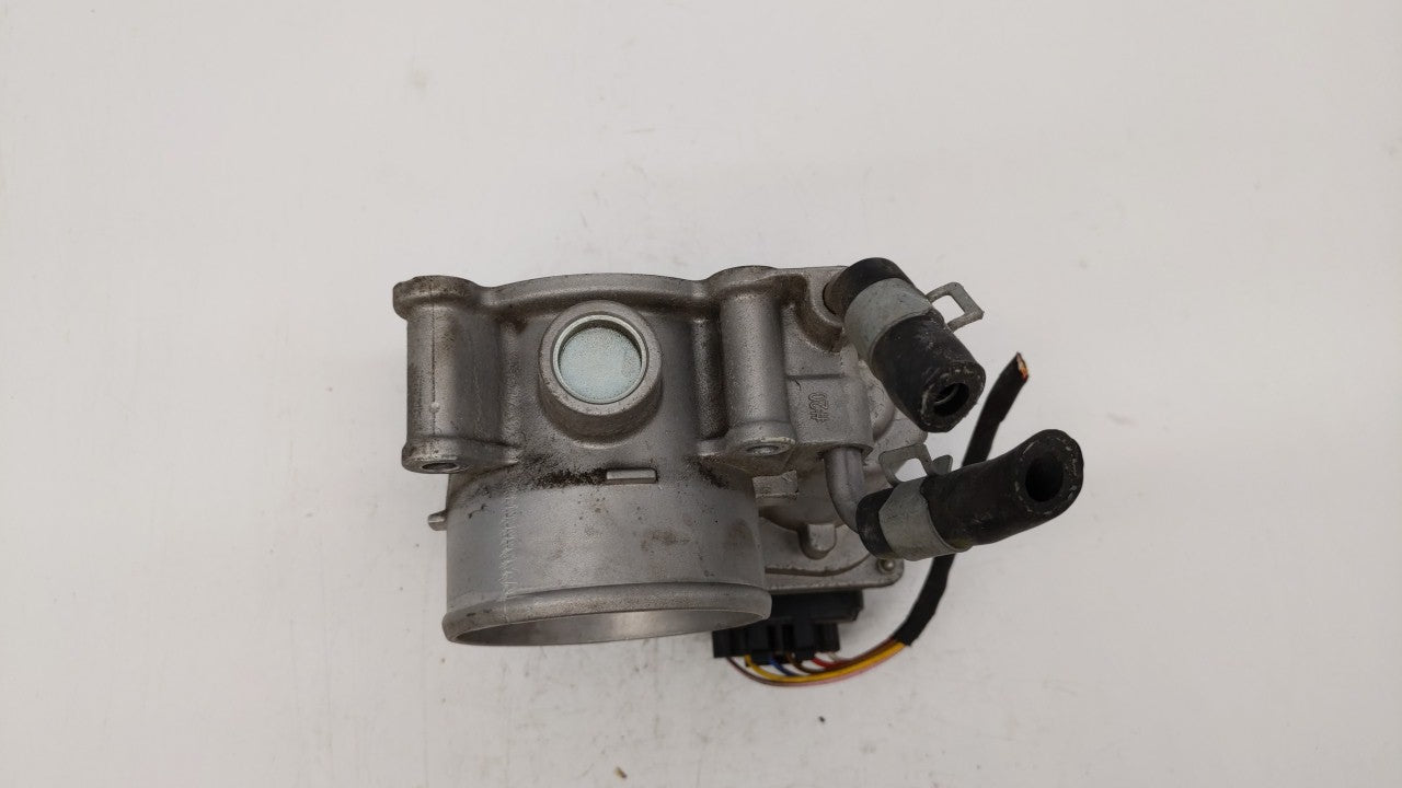 2011-2018 Hyundai Elantra Throttle Body P/N:35100-2E000 Fits Fits 2011 2012 2013 2014 2015 2016 2017 2018 2019 OEM Used Auto