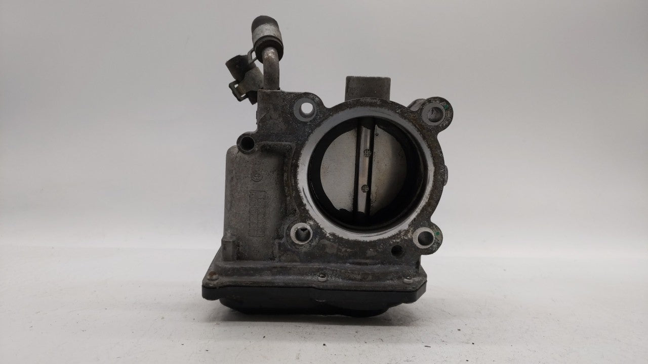 2011-2018 Hyundai Elantra Throttle Body P/N:35100-2E000 Fits Fits 2011 2012 2013 2014 2015 2016 2017 2018 2019 OEM Used Auto