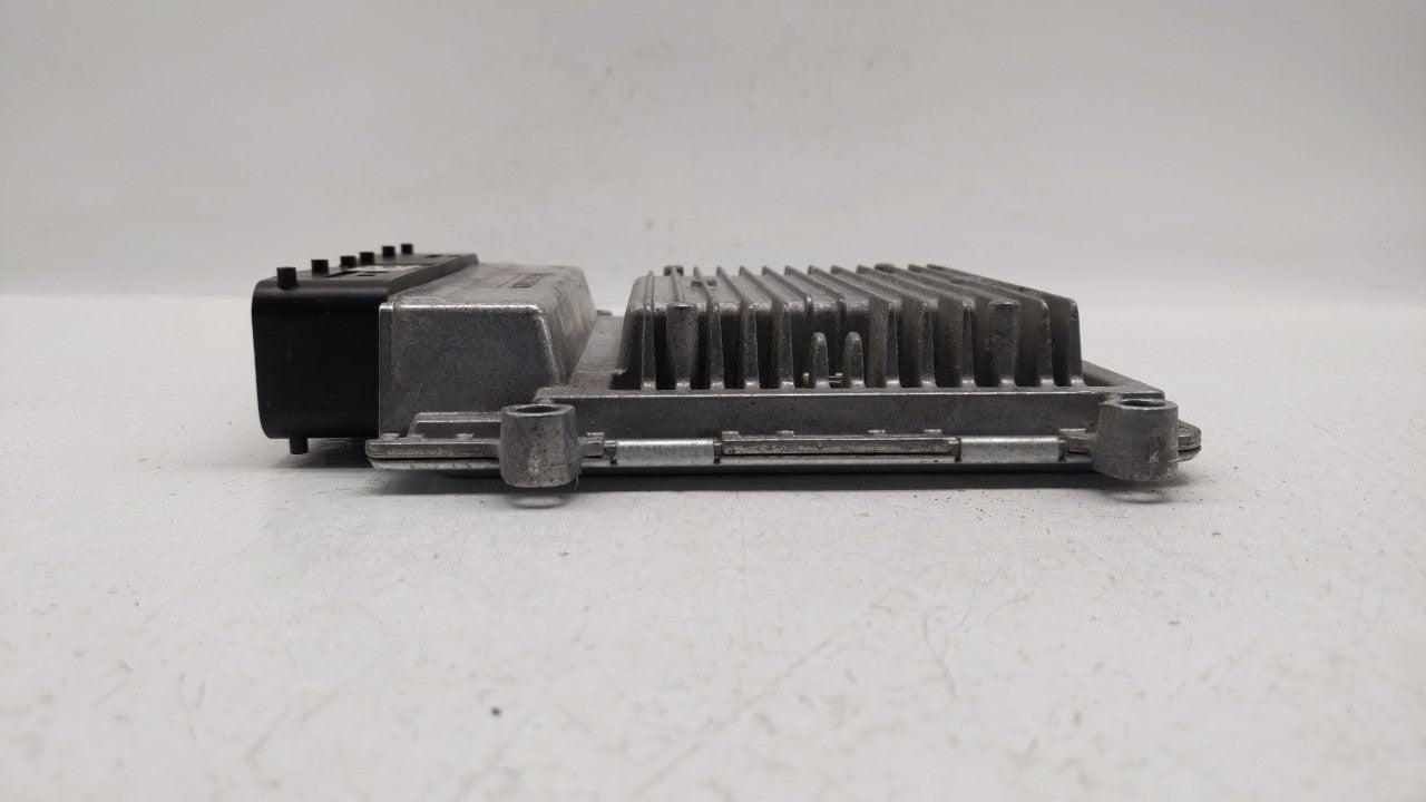 2014-2016 Hyundai Elantra PCM Engine Control Computer ECU ECM PCU OEM P/N:39103-2EML5 39102-2EML5 Fits Fits 2014 2015 2016 O