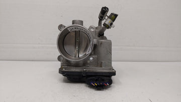 2011-2018 Hyundai Elantra Throttle Body P/N:35100-2E000 Fits Fits 2011 2012 2013 2014 2015 2016 2017 2018 2019 OEM Used Auto