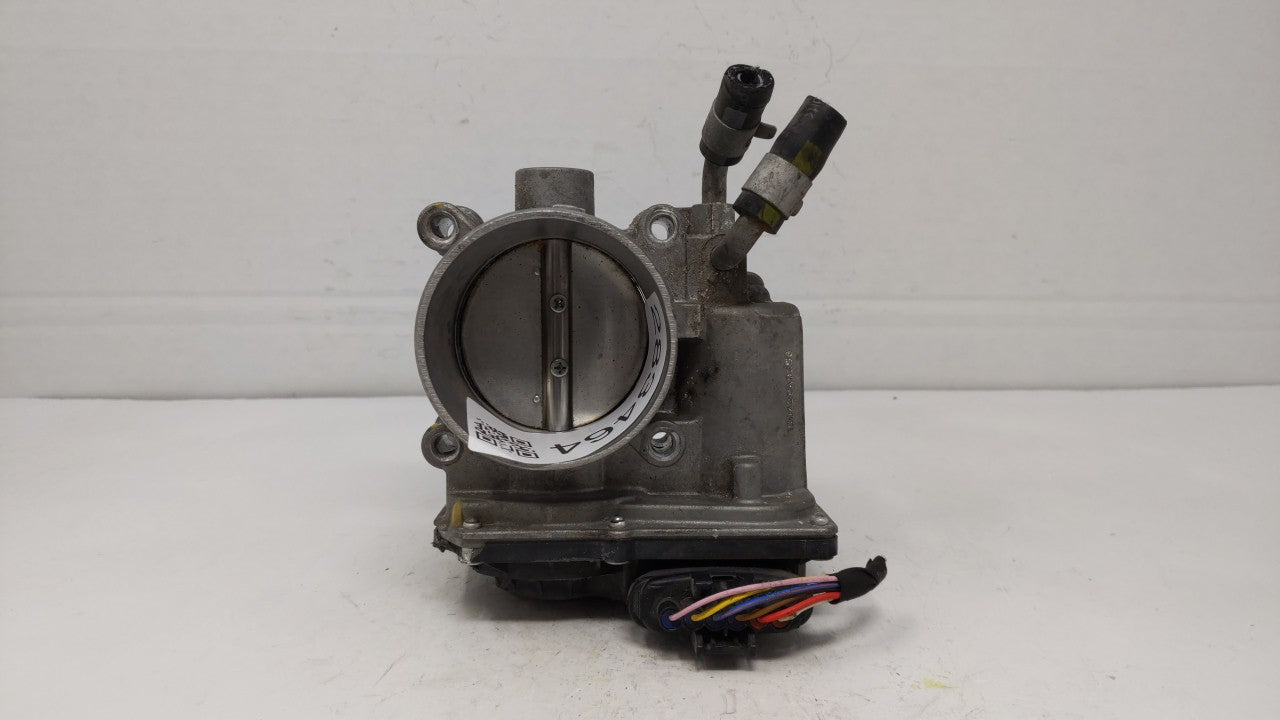 2011-2018 Hyundai Elantra Throttle Body P/N:35100-2E000 Fits Fits 2011 2012 2013 2014 2015 2016 2017 2018 2019 OEM Used Auto