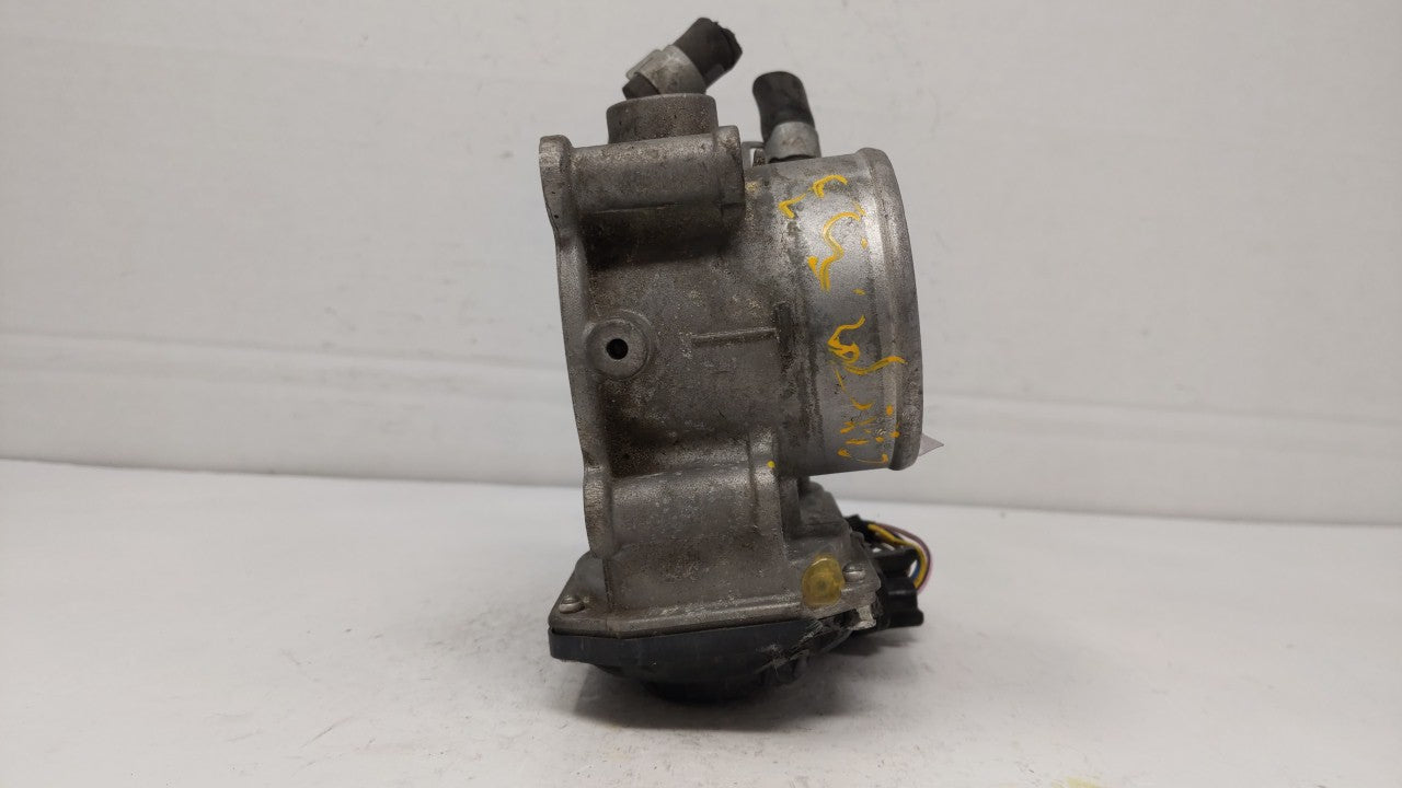 2011-2018 Hyundai Elantra Throttle Body P/N:35100-2E000 Fits Fits 2011 2012 2013 2014 2015 2016 2017 2018 2019 OEM Used Auto