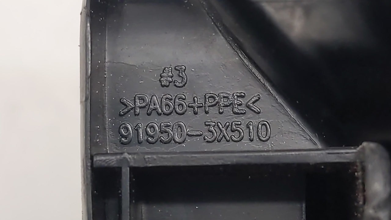 2014-2016 Hyundai Elantra Fusebox Fuse Box Panel Relay Module P/N:91265-3X080 91950-3X510 Fits Fits 2014 2015 2016 OEM Used 