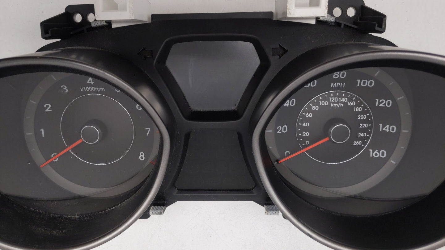 2014-2016 Hyundai Elantra Instrument Cluster Speedometer Gauges P/N:94004-3Y010 Fits Fits 2014 2015 2016 OEM Used Auto Parts