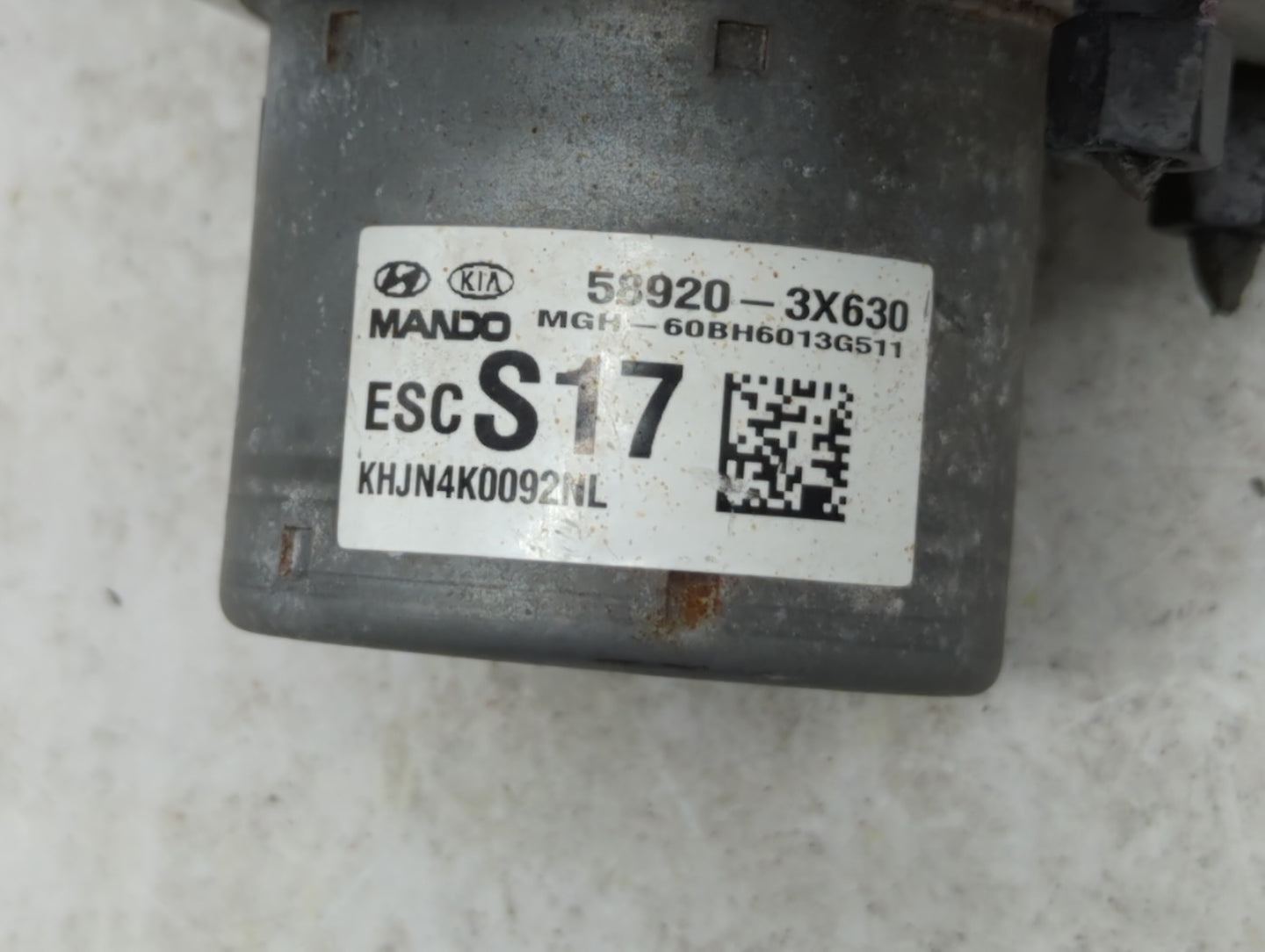 2014-2016 Hyundai Elantra ABS Pump Control Module Replacement P/N:BE6003G510 58920-3X630 Fits Fits 2014 2015 2016 OEM Used A