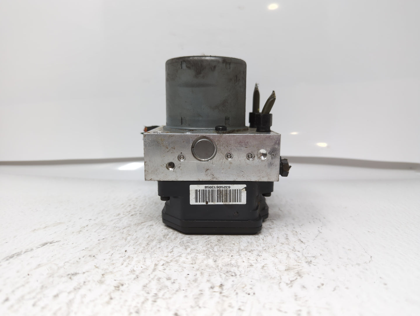 2014-2016 Hyundai Elantra ABS Pump Control Module Replacement P/N:BE6003G510 58920-3X630 Fits Fits 2014 2015 2016 OEM Used A