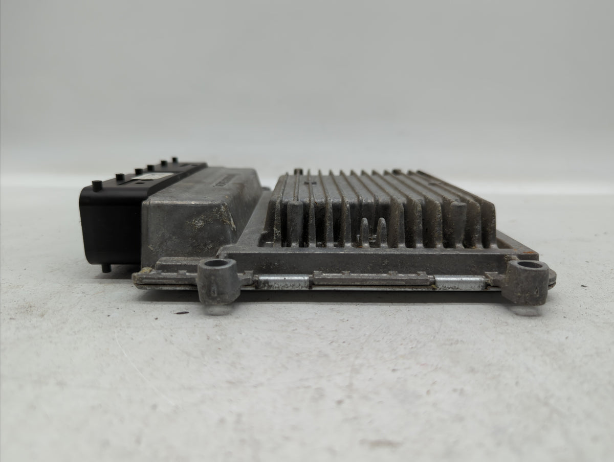 2015-2016 Hyundai Elantra PCM Engine Control Computer ECU ECM PCU OEM P/N:39100-2EML6 39101-2EML6 Fits 2015 2016 OEM Used Au