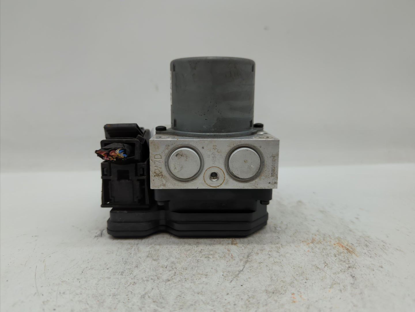 2014-2016 Hyundai Elantra ABS Pump Control Module Replacement P/N:BE6003G510 58920-3X630 Fits Fits 2014 2015 2016 OEM Used A