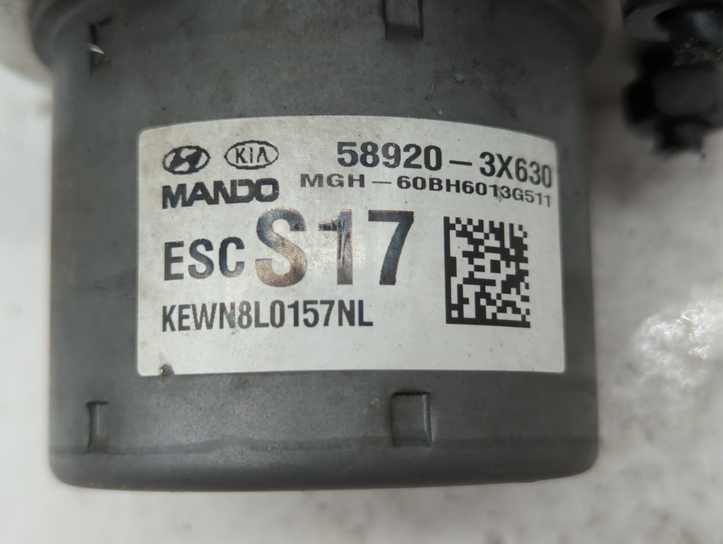 2014-2016 Hyundai Elantra ABS Pump Control Module Replacement P/N:BE6003G510 58920-3X630 Fits Fits 2014 2015 2016 OEM Used A