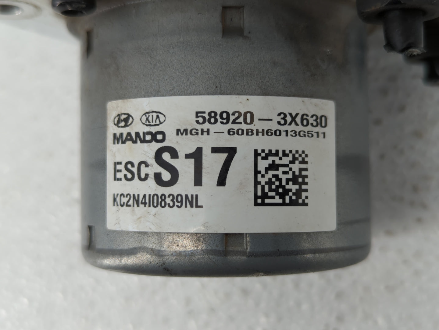 2014-2016 Hyundai Elantra ABS Pump Control Module Replacement P/N:BE6003G510 58920-3X630 Fits Fits 2014 2015 2016 OEM Used A