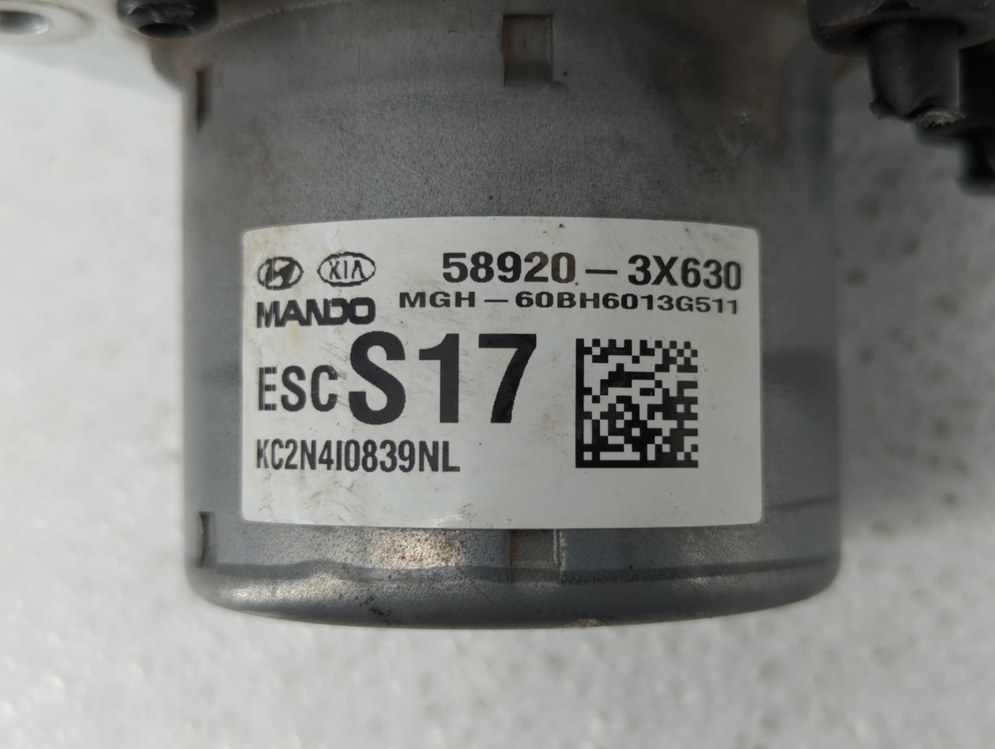 2014-2016 Hyundai Elantra ABS Pump Control Module Replacement P/N:BE6003G510 58920-3X630 Fits Fits 2014 2015 2016 OEM Used A