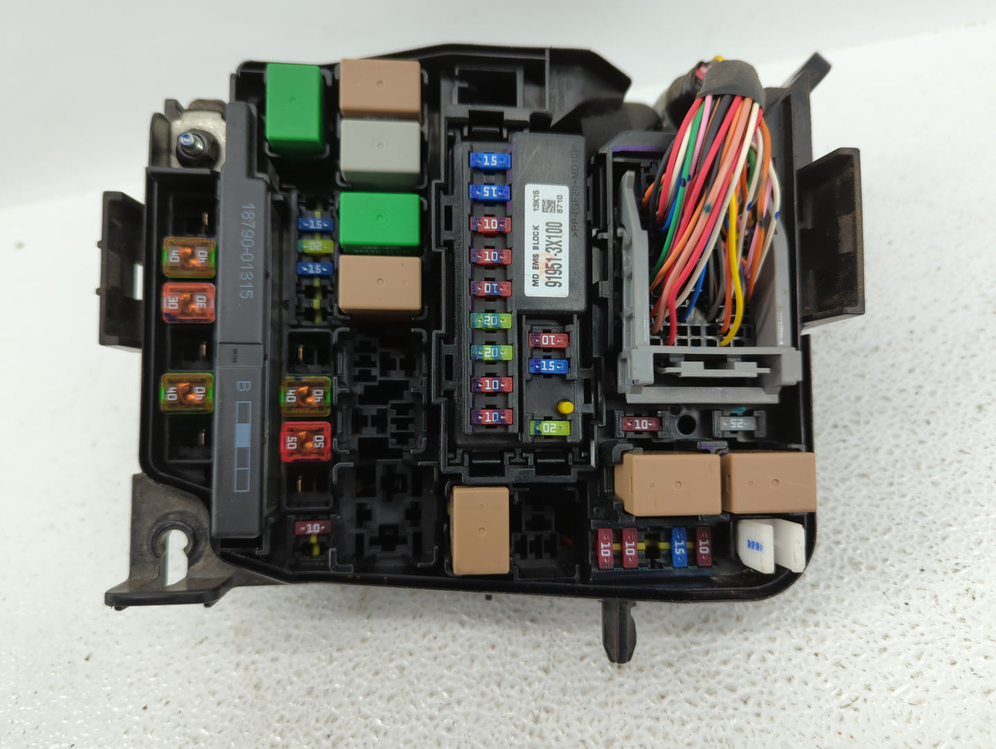 2014-2016 Hyundai Elantra Fusebox Fuse Box Panel Relay Module P/N:91265 3X060 91265 3X060A, 91951-3X100 Fits Fits 2014 2015 