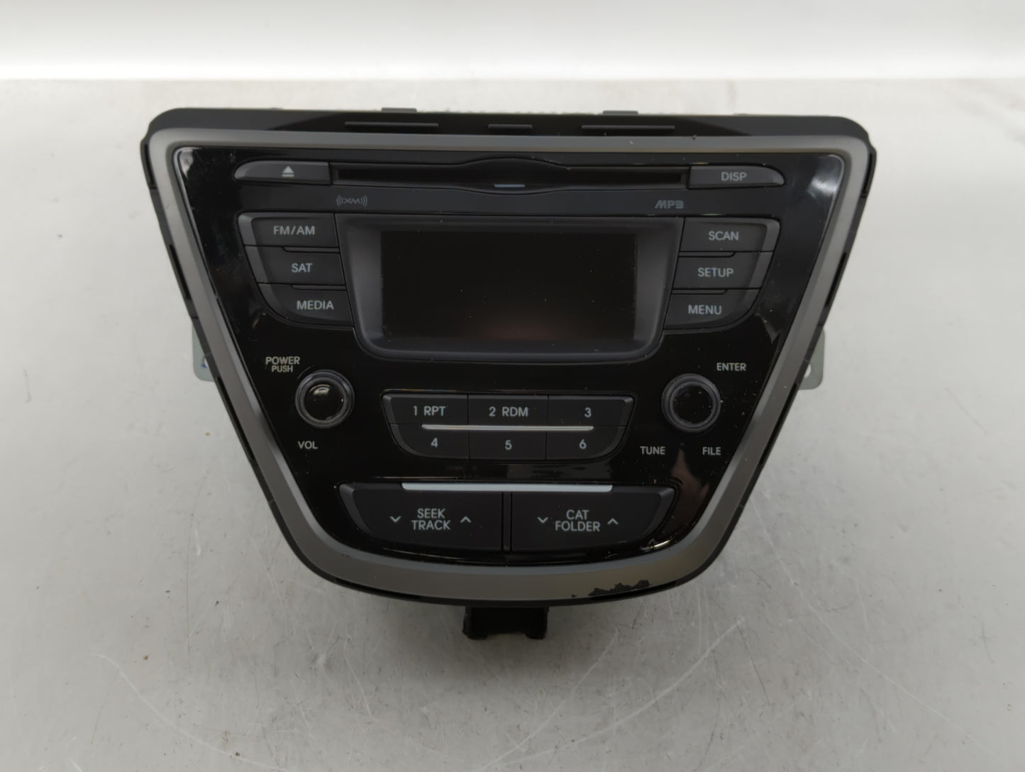 2014-2016 Hyundai Elantra Am Fm Cd Player Radio Receiver - Oemusedautoparts1.com