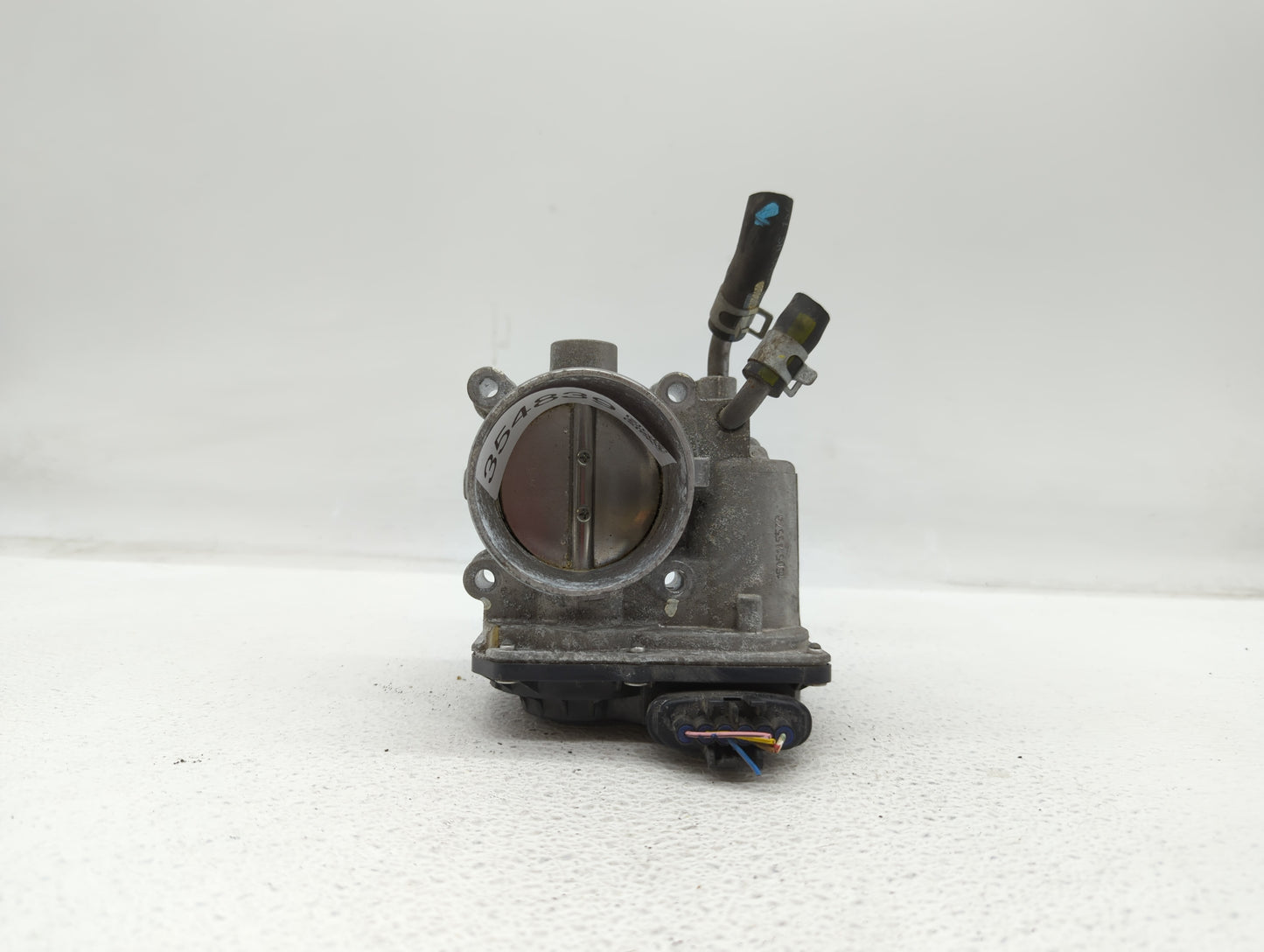 2011-2018 Hyundai Elantra Throttle Body P/N:35100-2E000 1302150124 Fits Fits 2011 2012 2013 2014 2015 2016 2017 2018 2019 OE