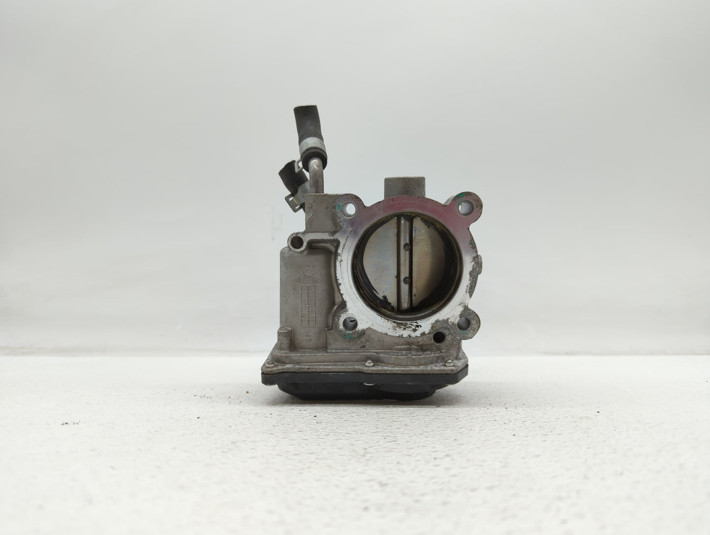 2011-2018 Hyundai Elantra Throttle Body P/N:35100-2E000 1302150124 Fits Fits 2011 2012 2013 2014 2015 2016 2017 2018 2019 OE