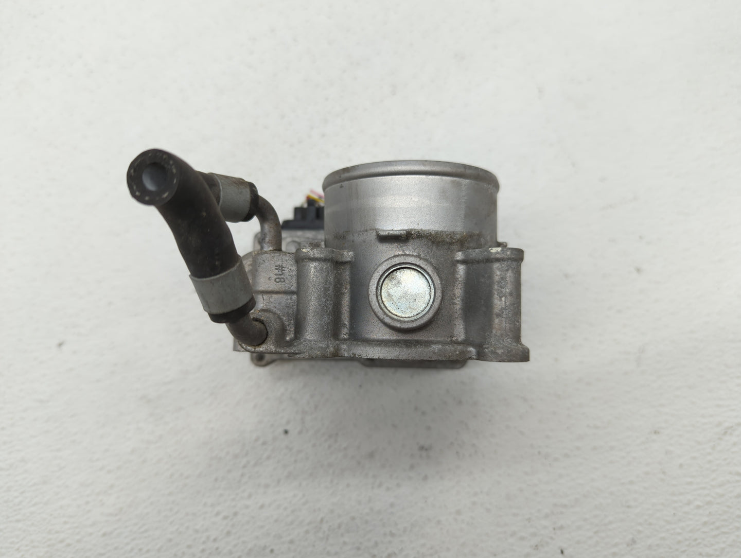 2011-2018 Hyundai Elantra Throttle Body P/N:35100-2E000 1302150124 Fits Fits 2011 2012 2013 2014 2015 2016 2017 2018 2019 OE