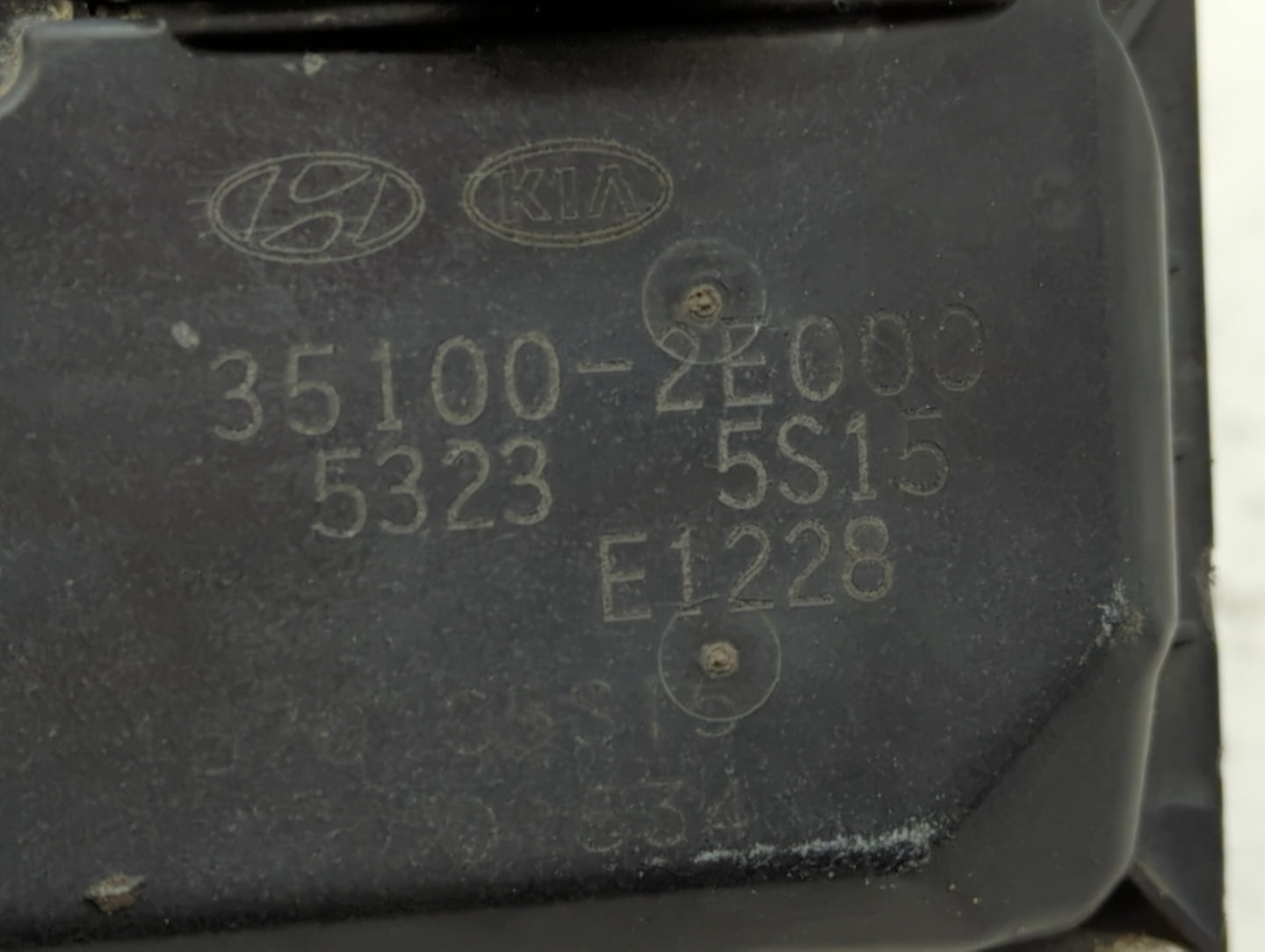 2011-2018 Hyundai Elantra Throttle Body P/N:35100-2E000 1302150124 Fits Fits 2011 2012 2013 2014 2015 2016 2017 2018 2019 OE