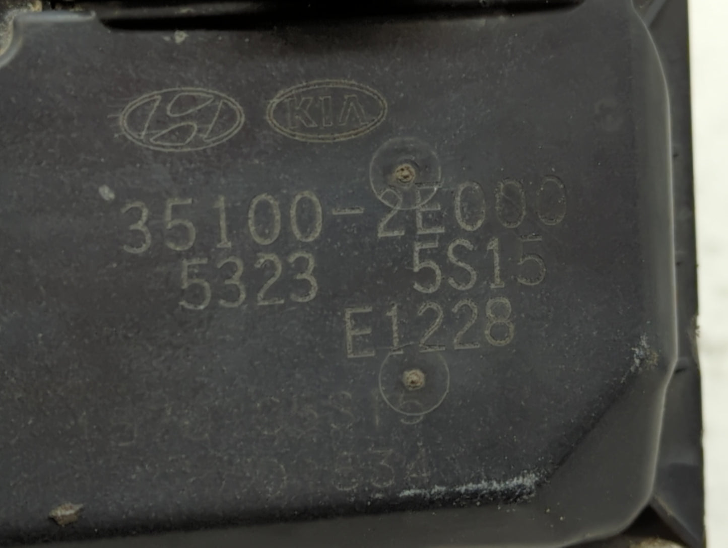 2011-2018 Hyundai Elantra Throttle Body P/N:35100-2E000 1302150124 Fits Fits 2011 2012 2013 2014 2015 2016 2017 2018 2019 OE