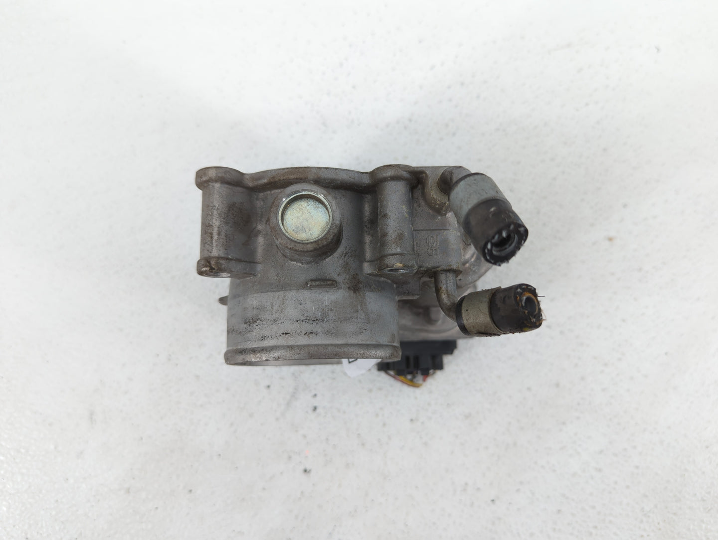 2011-2018 Hyundai Elantra Throttle Body P/N:35100-2E000 1302150124 Fits Fits 2011 2012 2013 2014 2015 2016 2017 2018 2019 OE