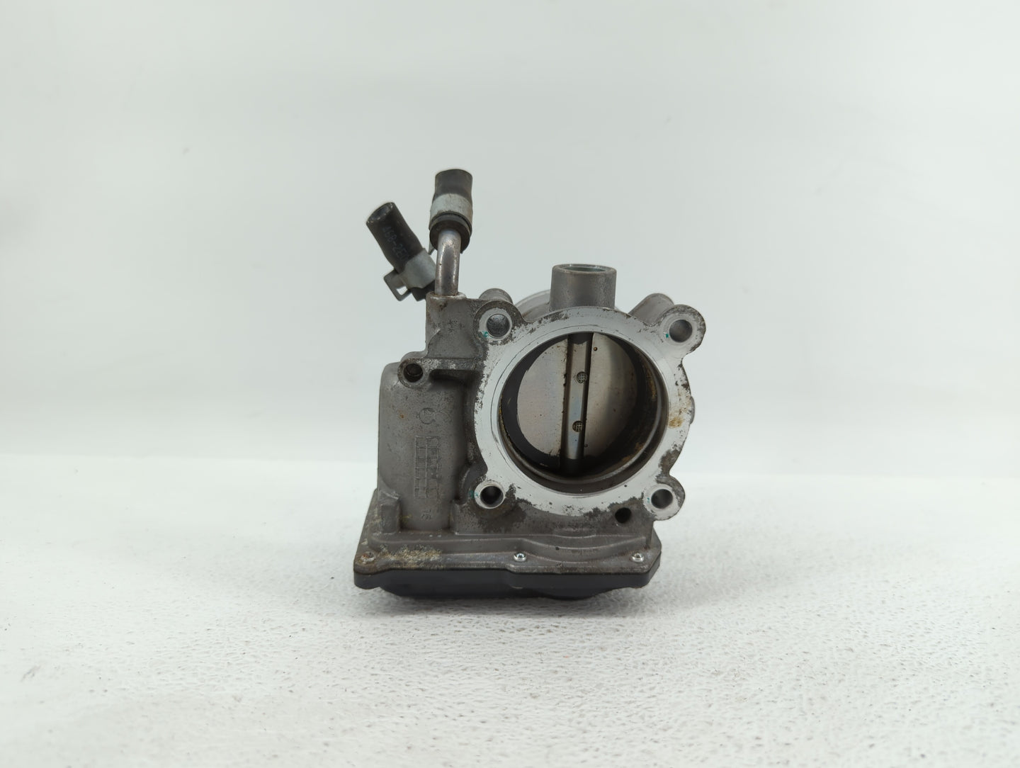 2011-2018 Hyundai Elantra Throttle Body P/N:35100-2E000 1302150124 Fits Fits 2011 2012 2013 2014 2015 2016 2017 2018 2019 OE