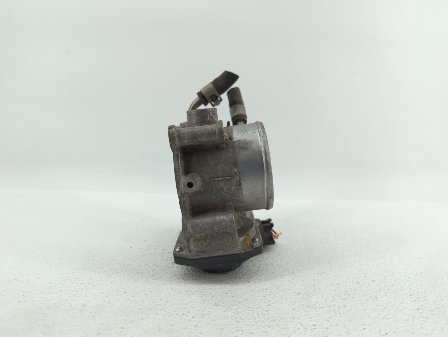 2011-2018 Hyundai Elantra Throttle Body P/N:35100-2E000 1302150124 Fits Fits 2011 2012 2013 2014 2015 2016 2017 2018 2019 OE