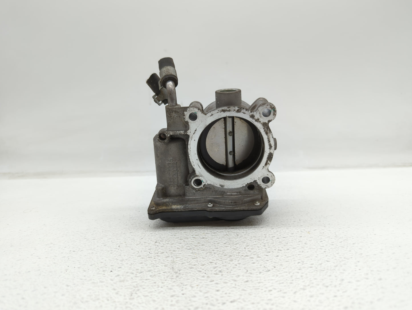 2011-2018 Hyundai Elantra Throttle Body P/N:35100-2E000 1302150124 Fits Fits 2011 2012 2013 2014 2015 2016 2017 2018 2019 OE