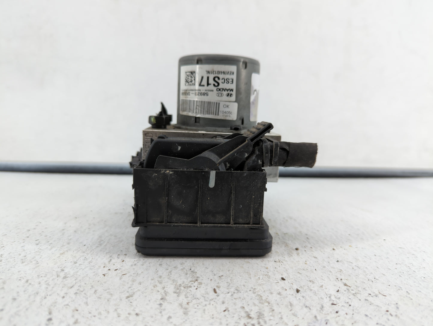 2014-2016 Hyundai Elantra ABS Pump Control Module Replacement P/N:BE6003G510 58920-3X630 Fits Fits 2014 2015 2016 OEM Used A