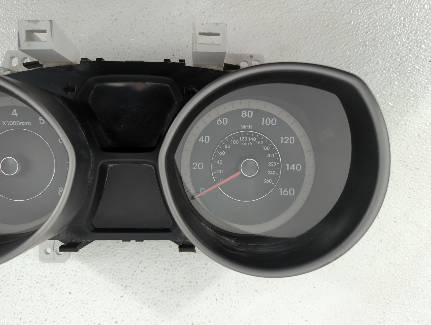 2014-2016 Hyundai Elantra Instrument Cluster Speedometer Gauges P/N:94004-3X210 94004-3Y010 Fits Fits 2014 2015 2016 OEM Use
