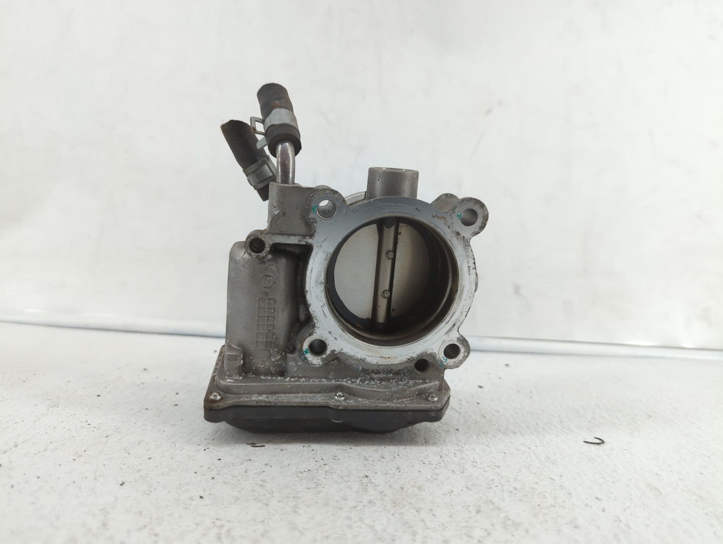 2011-2020 Hyundai Elantra Throttle Body P/N:35100-2E000 1302150124 Fits OEM Used Auto Parts - Oemusedautoparts1.com