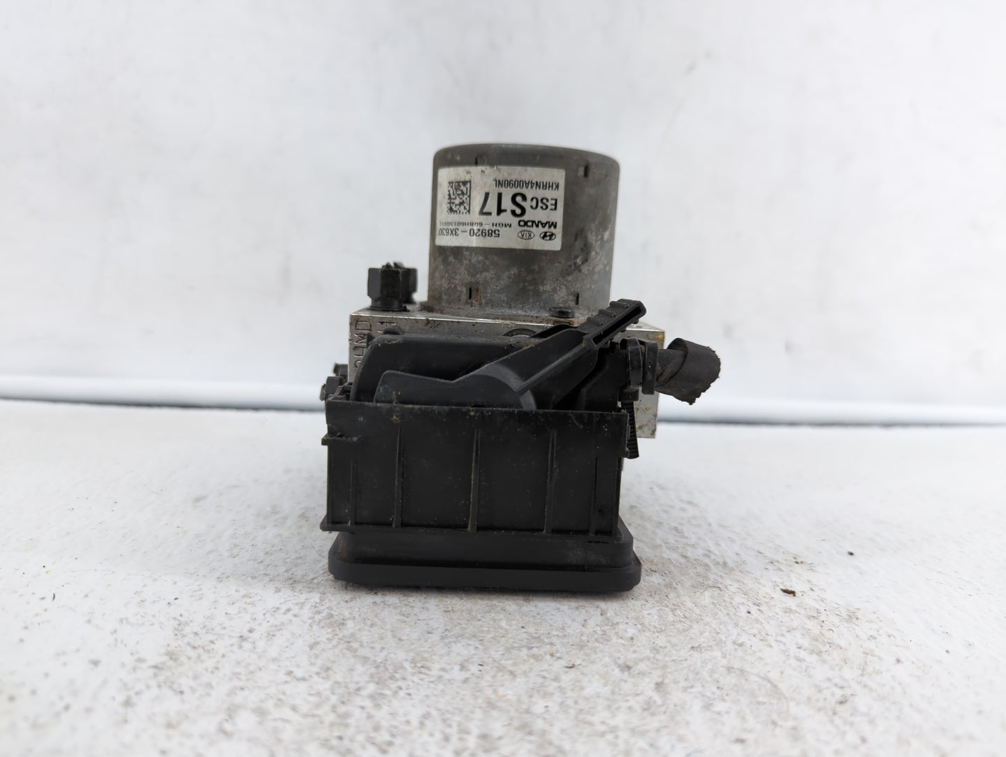 2014-2016 Hyundai Elantra ABS Pump Control Module Replacement P/N:BE6003G510 58920-3X630 Fits Fits 2014 2015 2016 OEM Used A