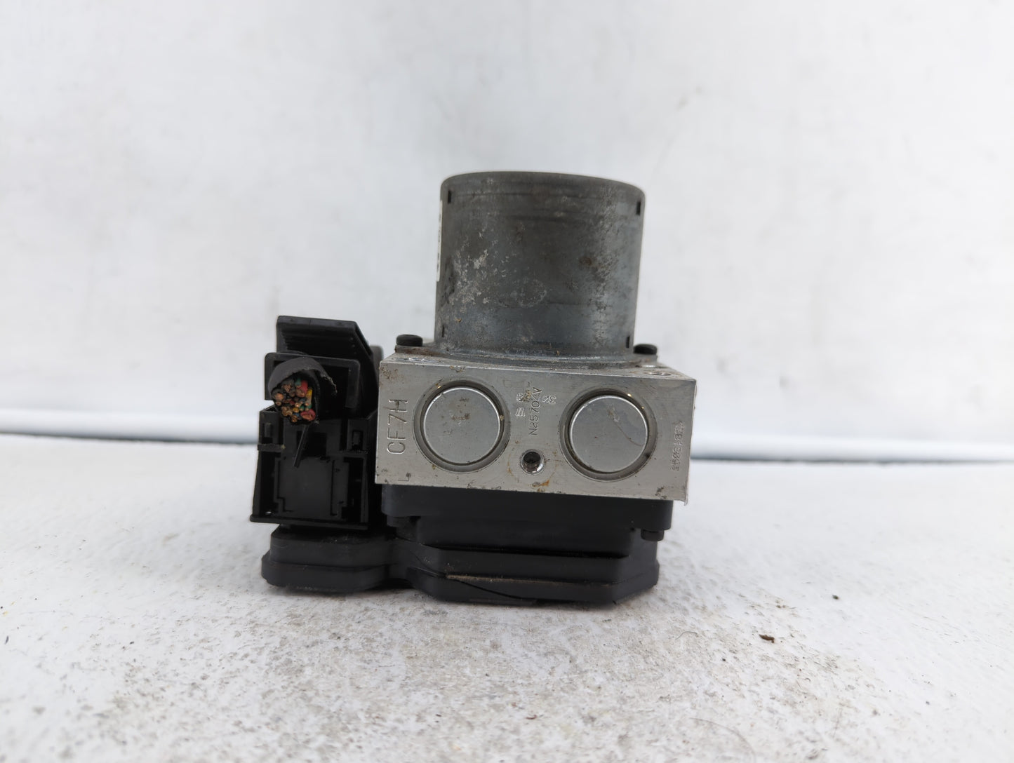 2014-2016 Hyundai Elantra ABS Pump Control Module Replacement P/N:BE6003G510 58920-3X630 Fits Fits 2014 2015 2016 OEM Used A