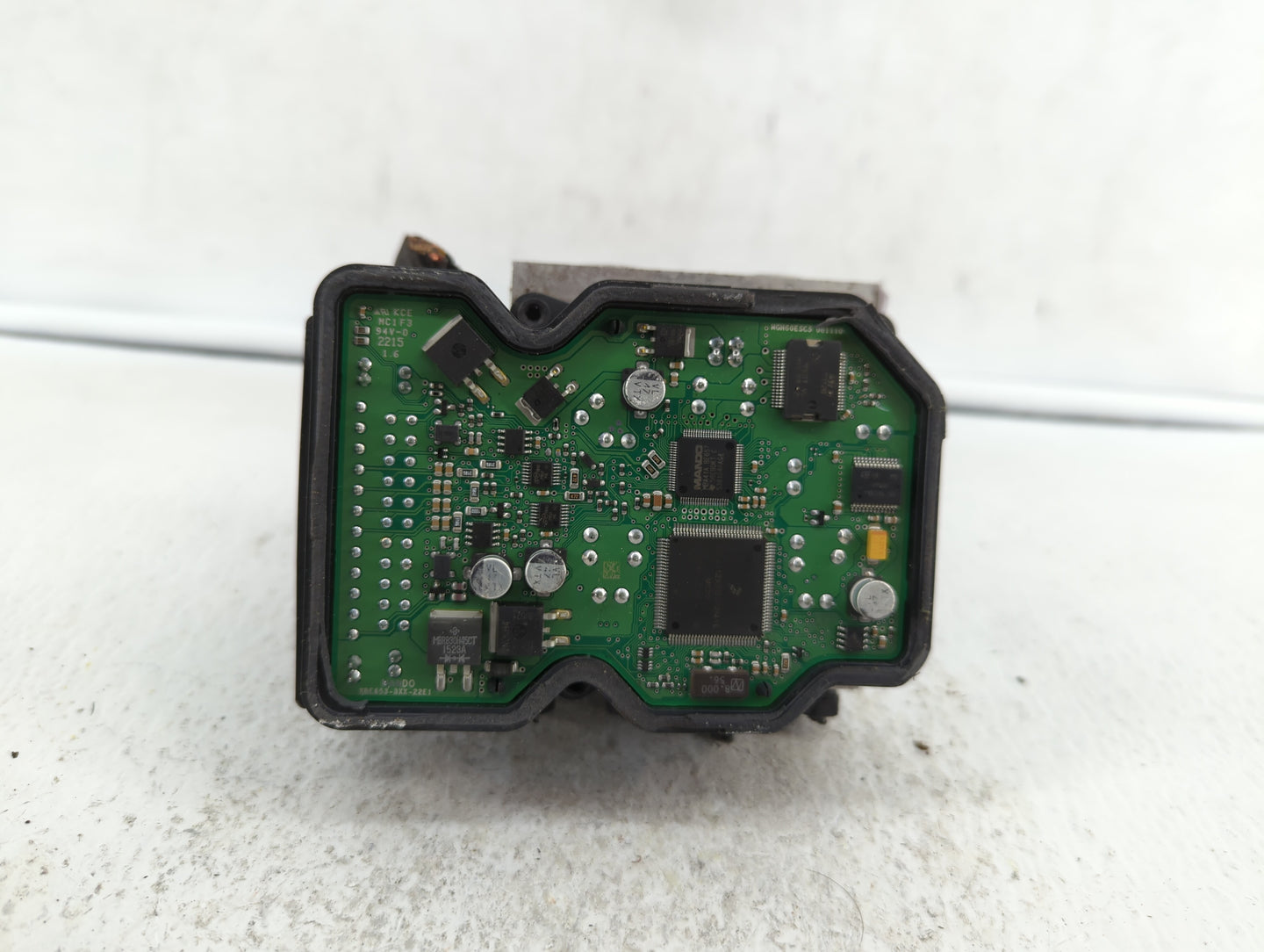 2014-2016 Hyundai Elantra ABS Pump Control Module Replacement P/N:BE6003G510 58920-3X630 Fits Fits 2014 2015 2016 OEM Used A