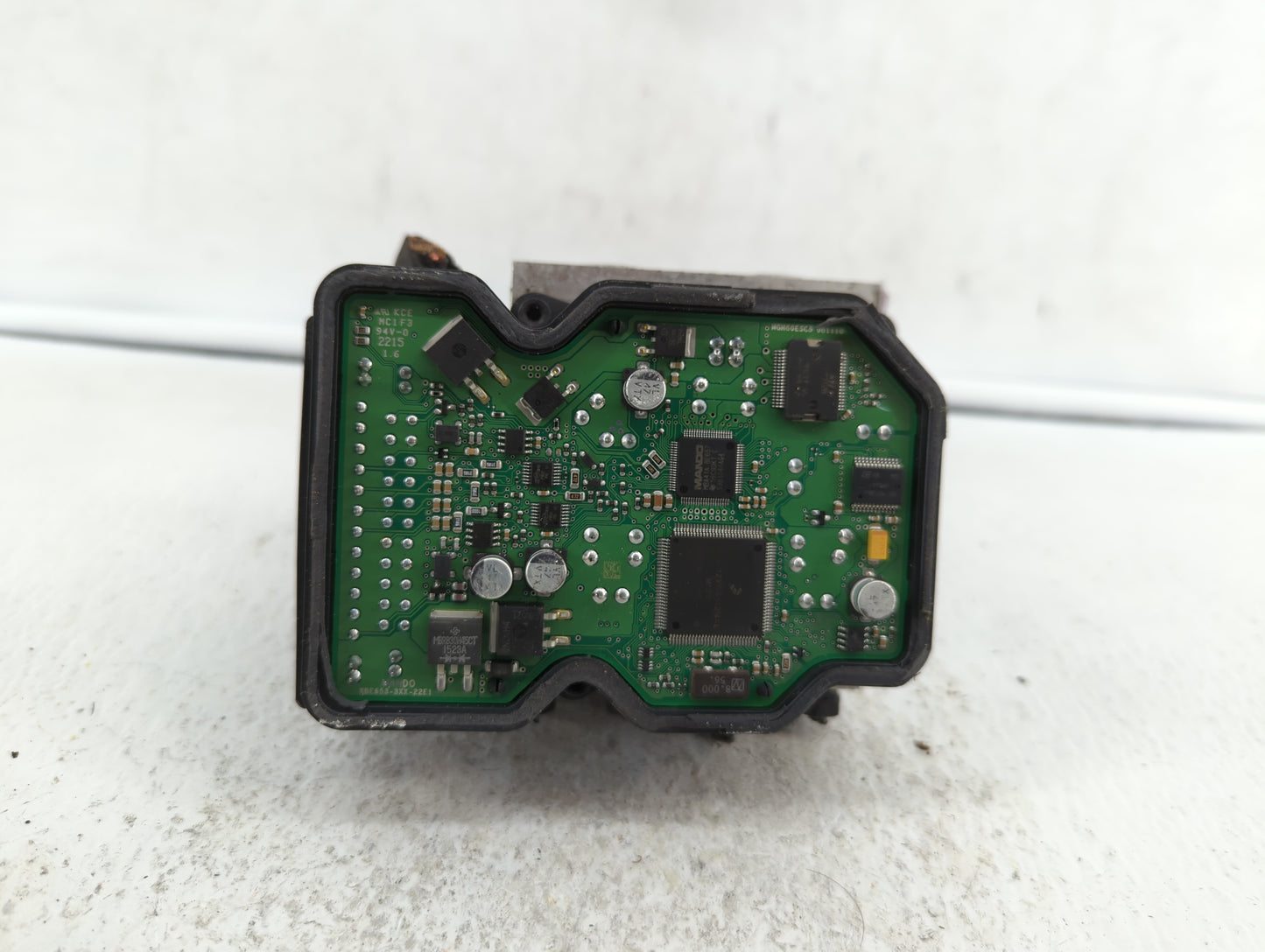 2014-2016 Hyundai Elantra ABS Pump Control Module Replacement P/N:BE6003G510 58920-3X630 Fits Fits 2014 2015 2016 OEM Used A