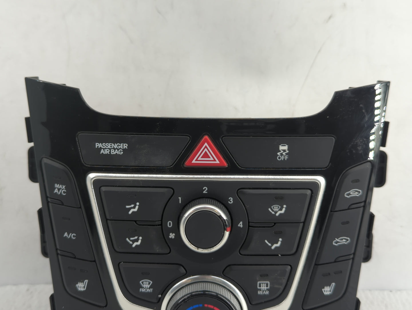 2013-2017 Hyundai Elantra Climate Control Module Temperature AC/Heater Replacement P/N:97250-A5242 97250-A5202 Fits OEM Used