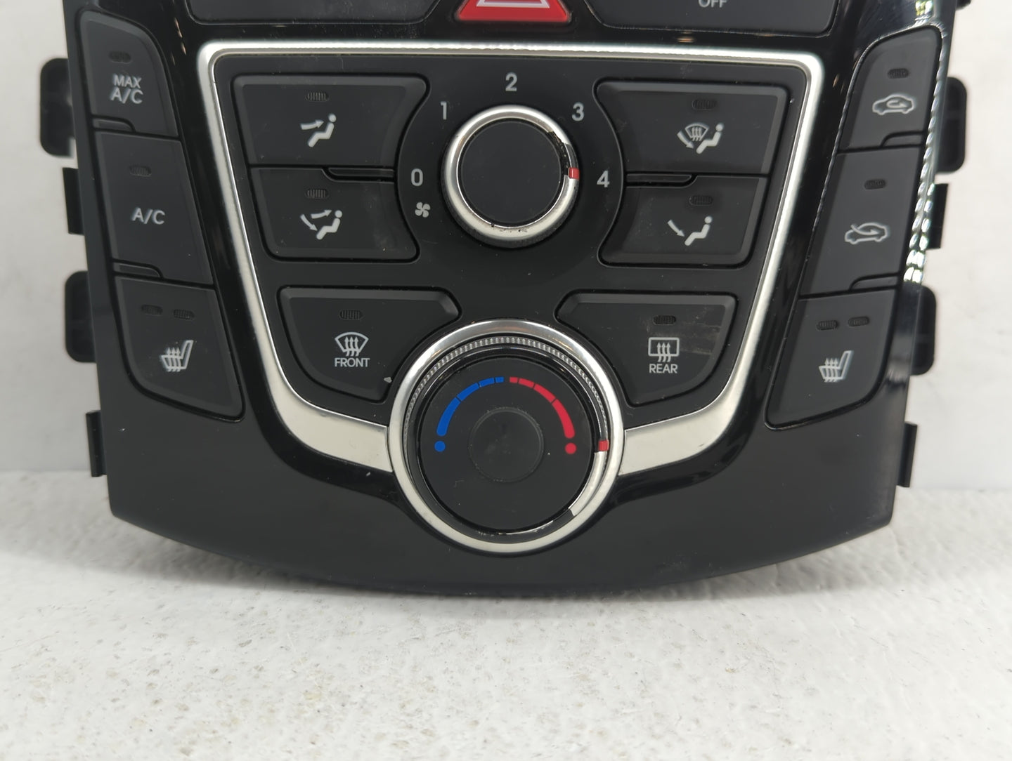 2013-2017 Hyundai Elantra Climate Control Module Temperature AC/Heater Replacement P/N:97250-A5242 97250-A5202 Fits OEM Used