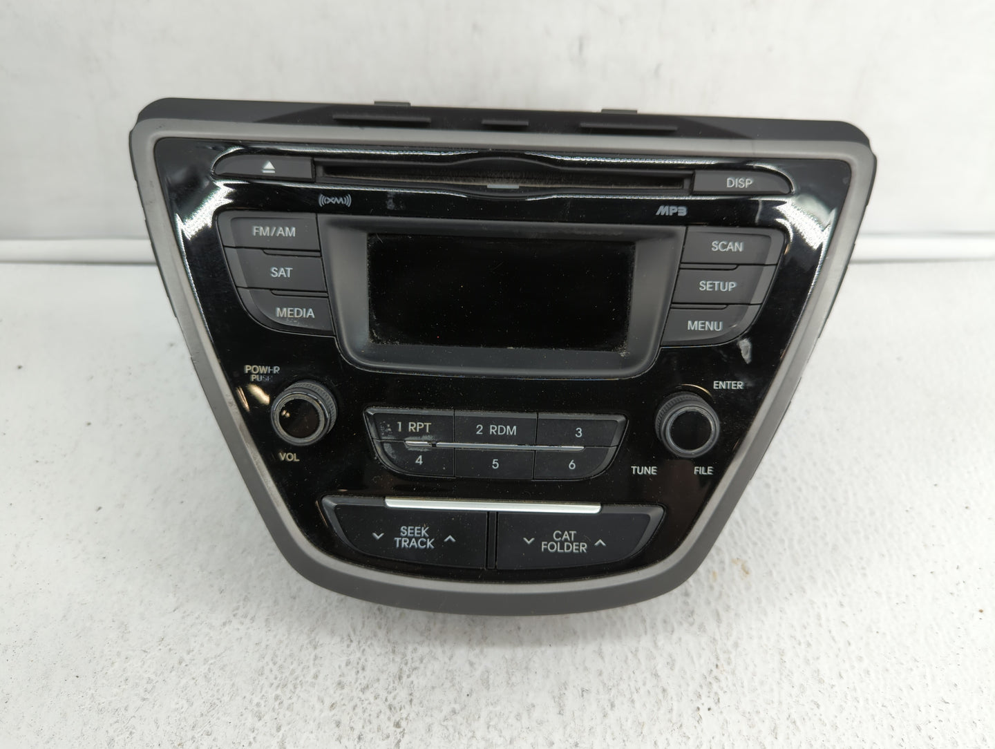 2014-2016 Hyundai Elantra Am Fm Cd Player Radio Receiver - Oemusedautoparts1.com