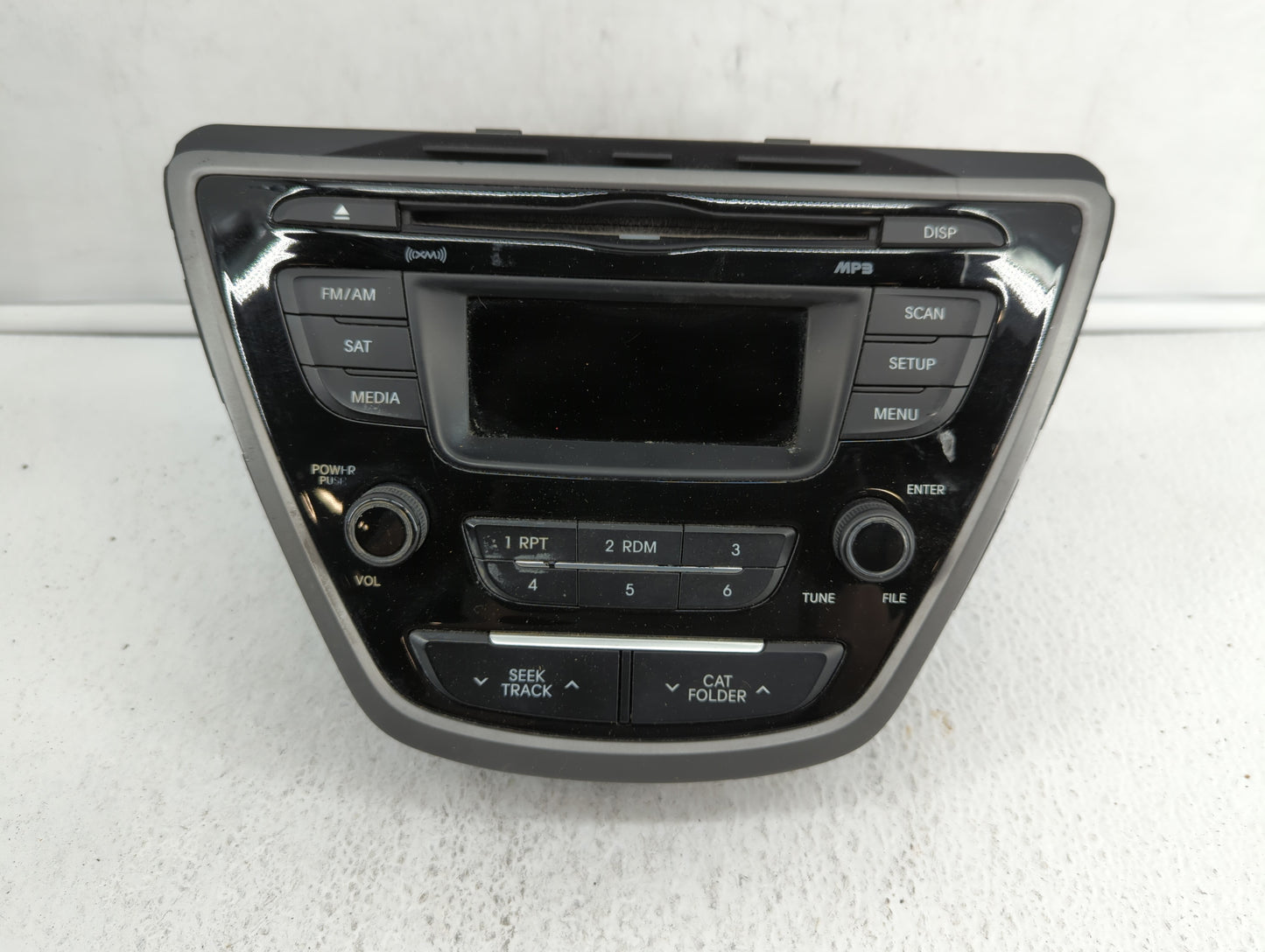 2014-2016 Hyundai Elantra Am Fm Cd Player Radio Receiver - Oemusedautoparts1.com